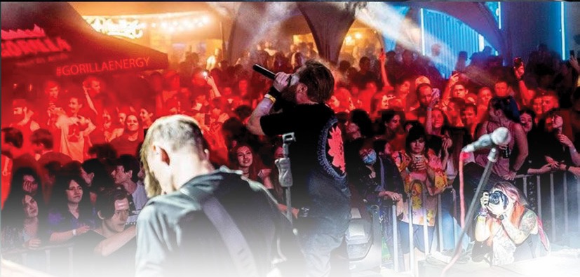 Club crowd performance